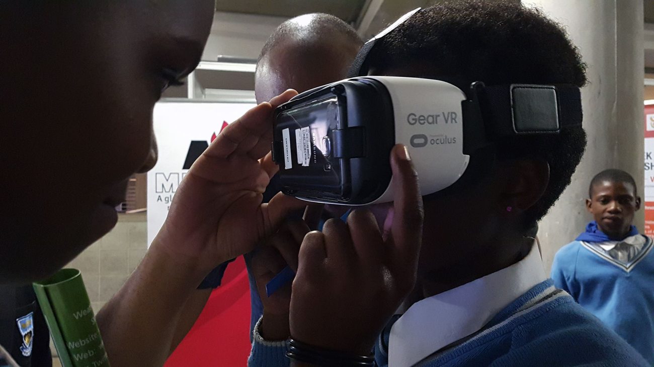 future-trends-in-vr-education-1300x731.jpg